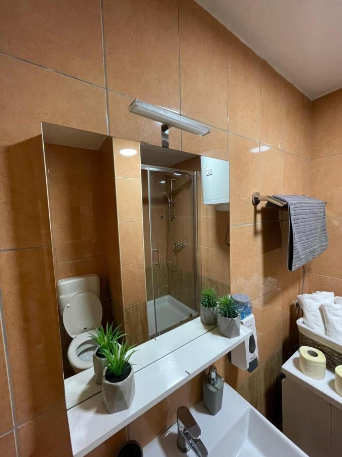 Cozy 1B Apartment Vera-self check in Zagreb Exterior foto