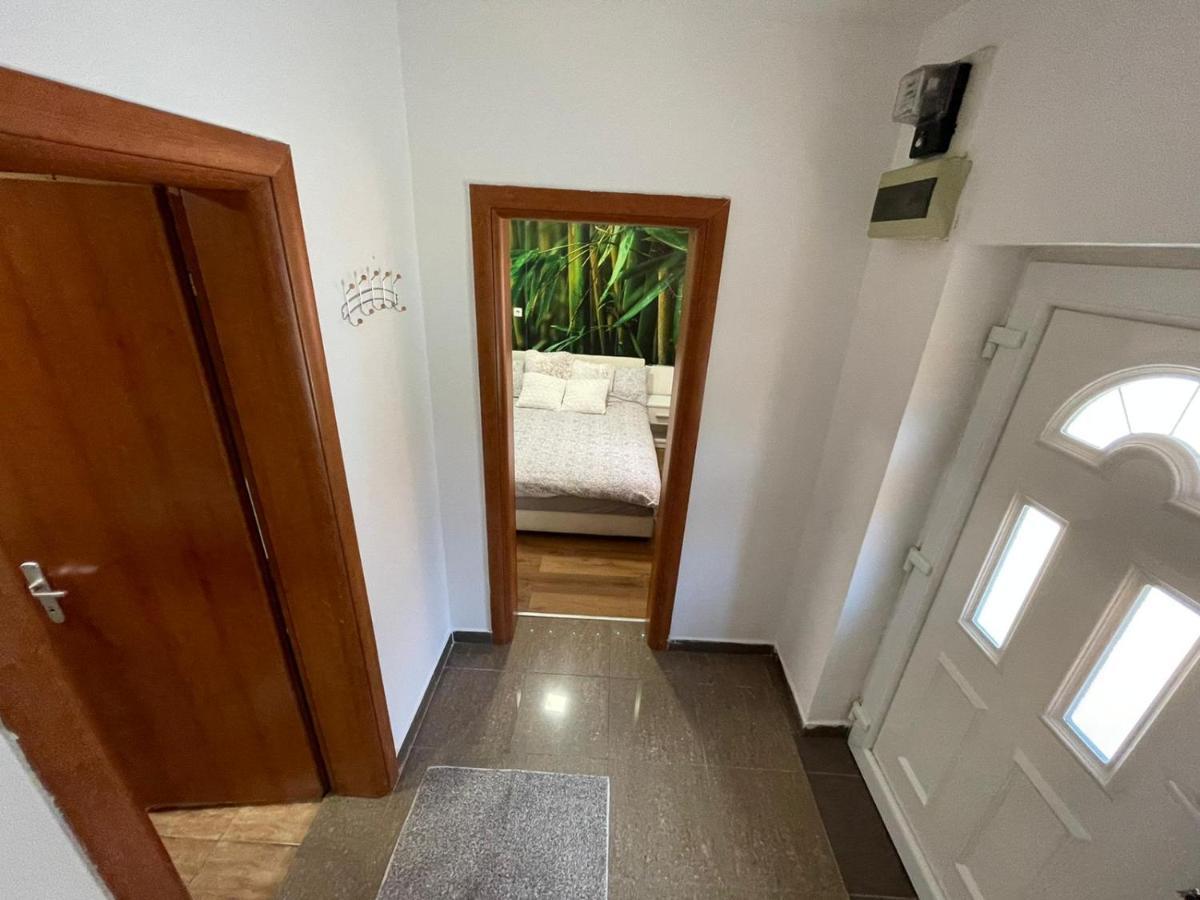 Cozy 1B Apartment Vera-self check in Zagreb Exterior foto