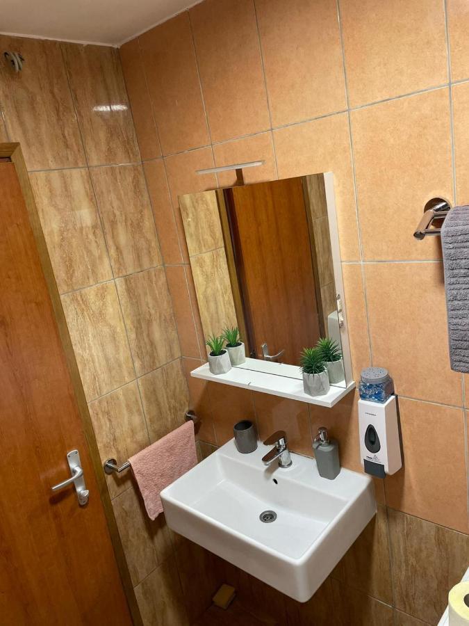 Cozy 1B Apartment Vera-self check in Zagreb Exterior foto